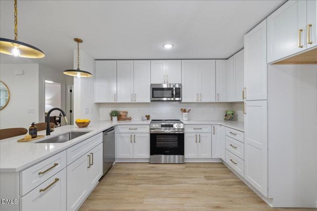 701 E Lavender Avenue, Durham, NC 27704