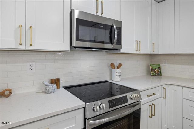 701 E Lavender Avenue, Durham, NC 27704