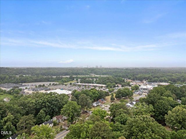 701 E Lavender Avenue, Durham, NC 27704
