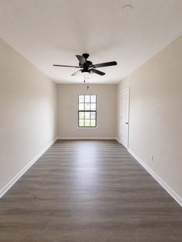 14531 Essendine Lane, Houston, TX 77045