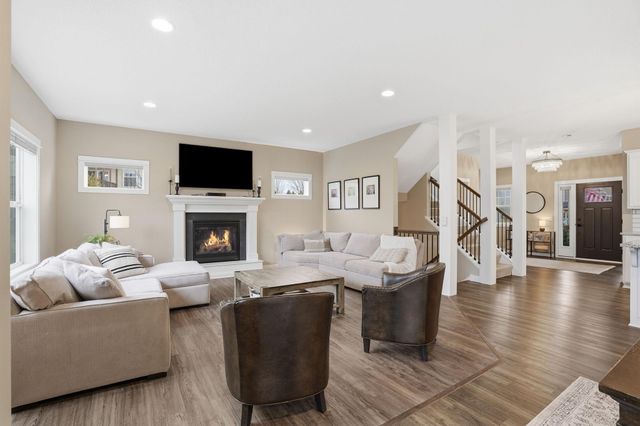 1860 White Pine Court, Stillwater, MN 55082