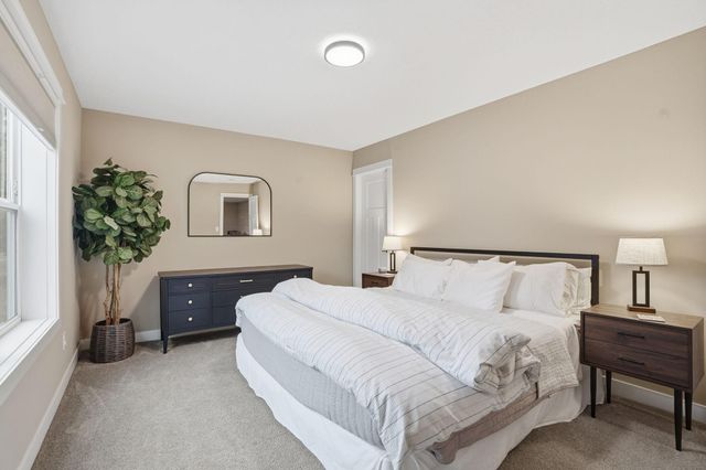 1860 White Pine Court, Stillwater, MN 55082