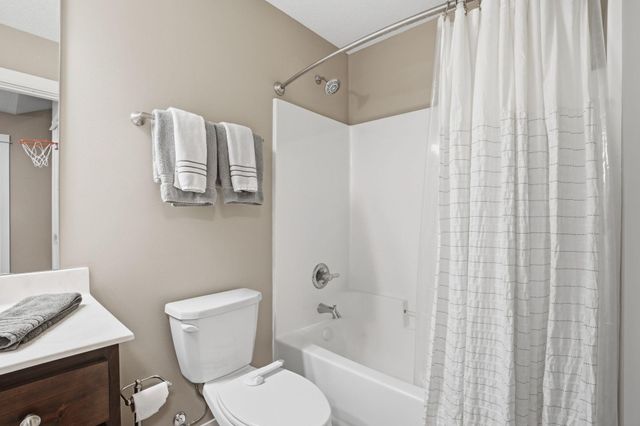 1860 White Pine Court, Stillwater, MN 55082