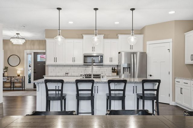 1860 White Pine Court, Stillwater, MN 55082