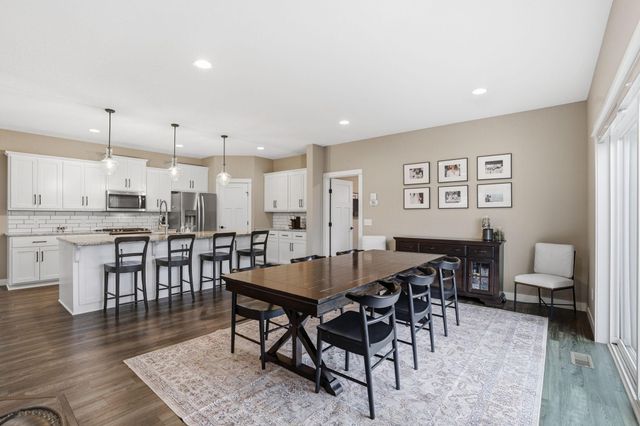 1860 White Pine Court, Stillwater, MN 55082