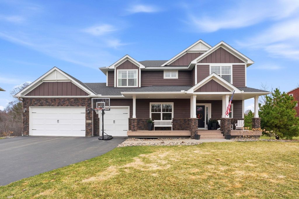 1860 White Pine Court, Stillwater, MN 55082