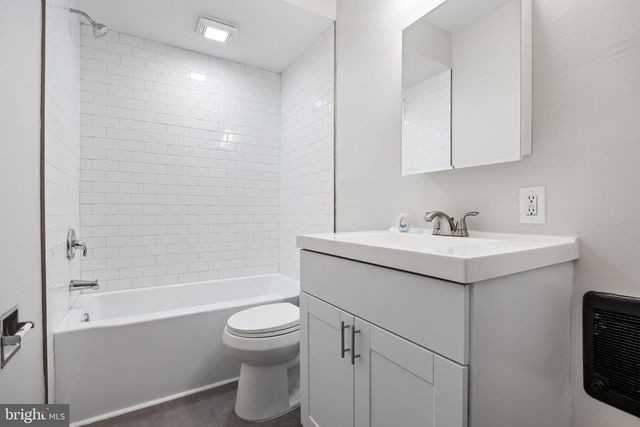 43 E 24TH ST, Chester, PA 19013