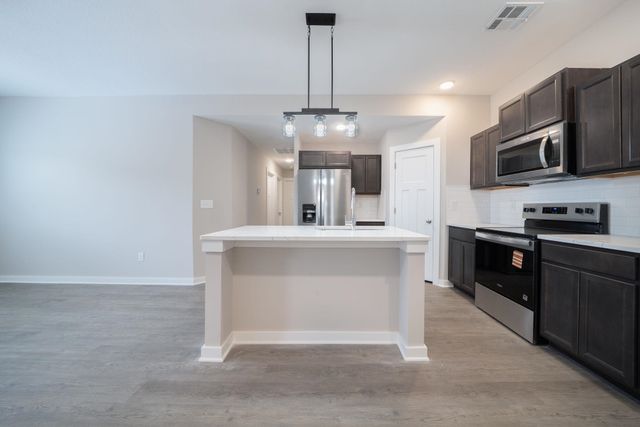 16816 W Lawson St, Goddard, KS 67052