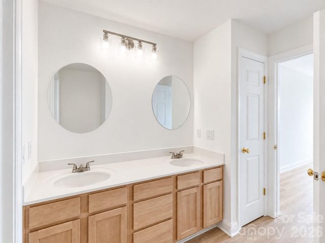 718 W Trade Street 412, Charlotte, NC 28202