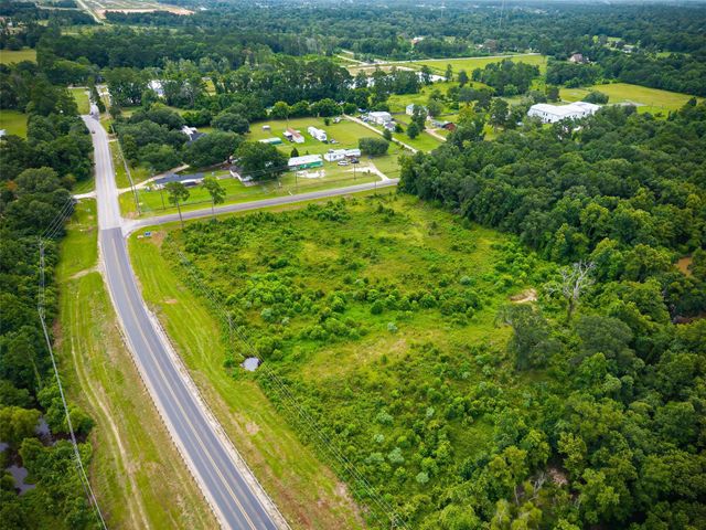 285 Fm 2090 Road, Cleveland, TX 77327