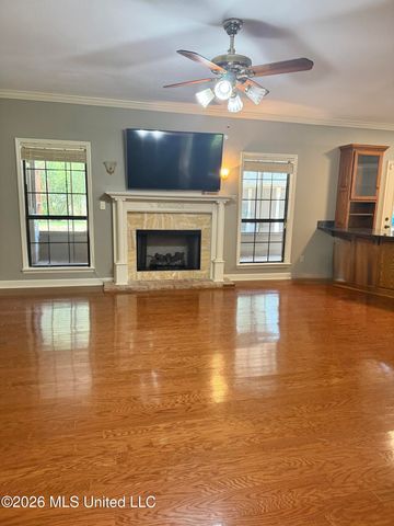 1402 Abbeyville Street, Pascagoula, MS 39581