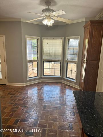 1402 Abbeyville Street, Pascagoula, MS 39581
