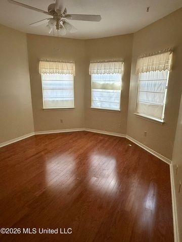 1402 Abbeyville Street, Pascagoula, MS 39581