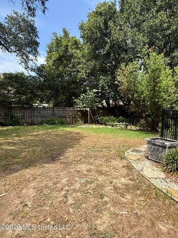 1402 Abbeyville Street, Pascagoula, MS 39581