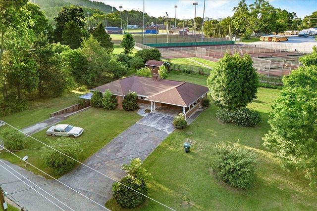 20 N 12th Street, Williamsburg, KY 40769
