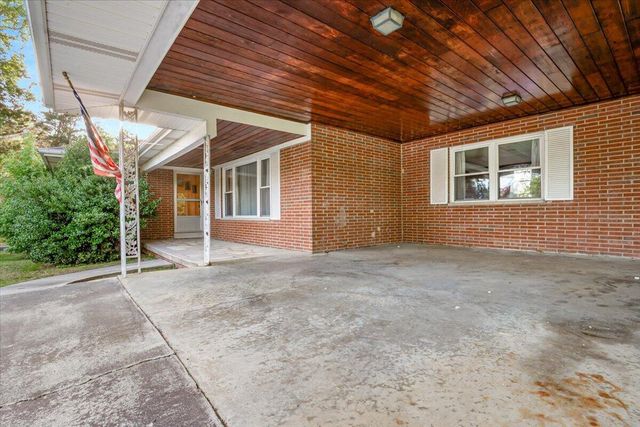 20 N 12th Street, Williamsburg, KY 40769