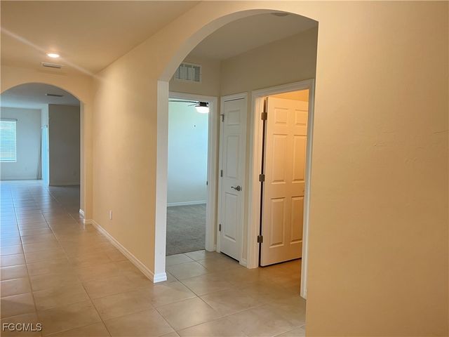2201 NW 24th TER, Cape Coral, FL 33993