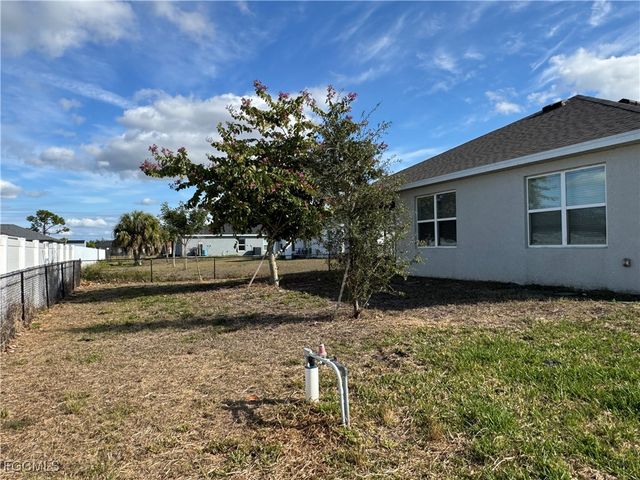 2201 NW 24th TER, Cape Coral, FL 33993