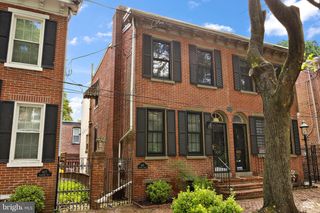 925 LOVERING AVE, Wilmington, DE 19806