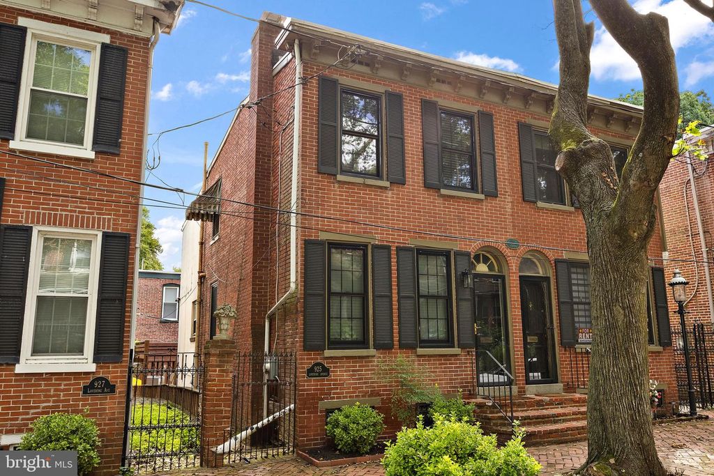 925 LOVERING AVE, Wilmington, DE 19806