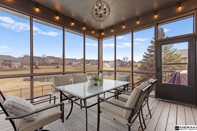 6705 N 162nd Street, Omaha, NE 68116