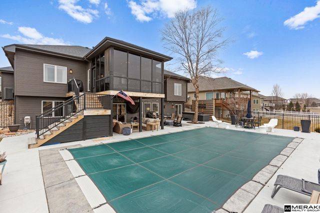 6705 N 162nd Street, Omaha, NE 68116