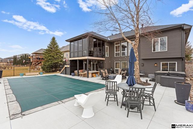 6705 N 162nd Street, Omaha, NE 68116