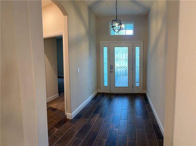 2569 Saint Lucia Circle, Vero Beach, FL 32967