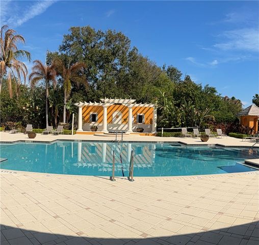 2569 Saint Lucia Circle, Vero Beach, FL 32967