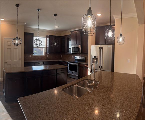 2569 Saint Lucia Circle, Vero Beach, FL 32967