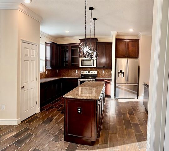 2569 Saint Lucia Circle, Vero Beach, FL 32967