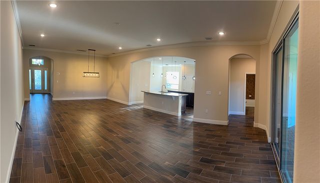 2569 Saint Lucia Circle, Vero Beach, FL 32967