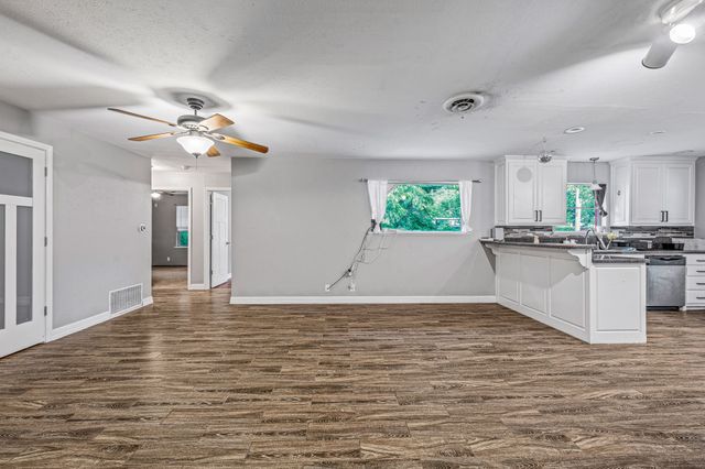 2080 N Woodland Street, Stephenville, TX 76401