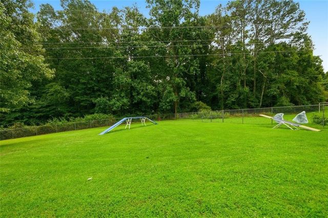 3283 Meadowview Lane SW, Marietta, GA 30008