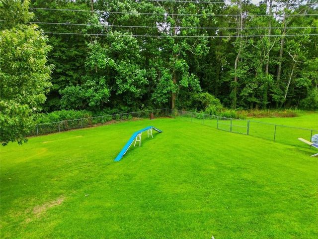 3283 Meadowview Lane SW, Marietta, GA 30008