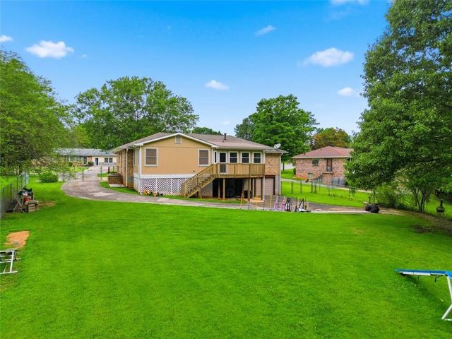 3283 Meadowview Lane SW, Marietta, GA 30008