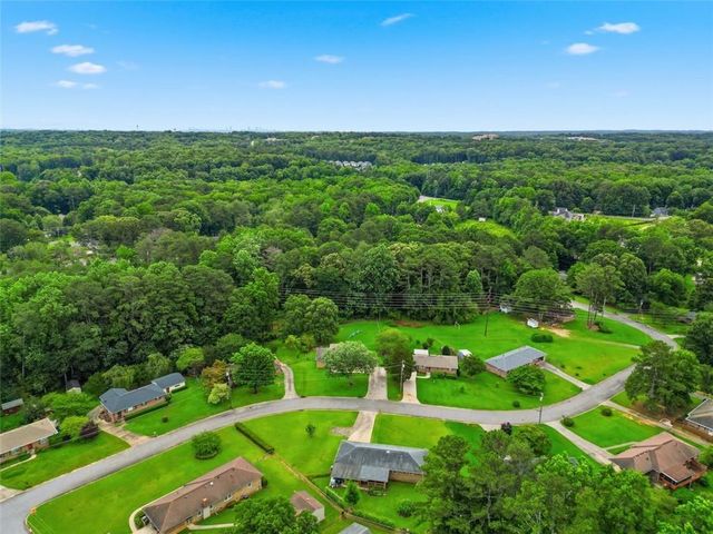 3283 Meadowview Lane SW, Marietta, GA 30008