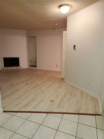 9813 Walnut Street 104, Dallas, TX 75243