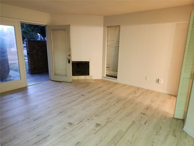 9813 Walnut Street 104, Dallas, TX 75243