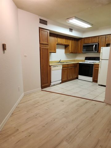 9813 Walnut Street 104, Dallas, TX 75243