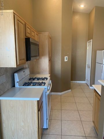 4838 Double Down Drive 101, Las Vegas, NV 89122