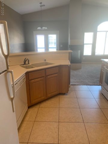 4838 Double Down Drive 101, Las Vegas, NV 89122