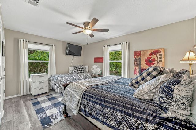 4304 Acoma Court, Granbury, TX 76048