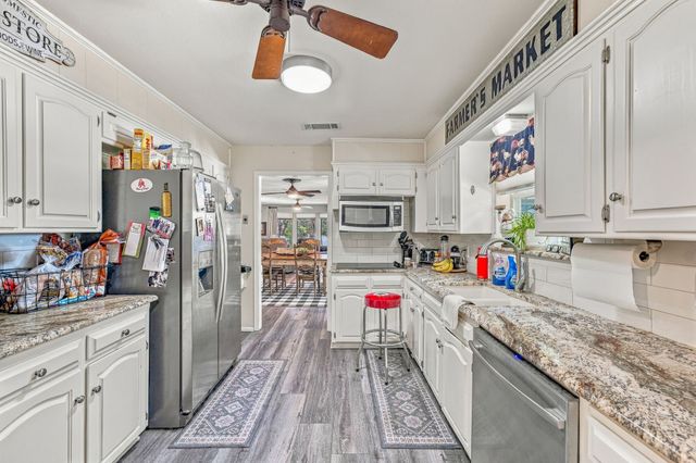 4304 Acoma Court, Granbury, TX 76048