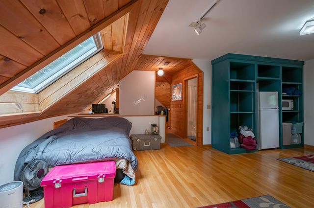 68 Merrimack Road, Amherst, NH 03031