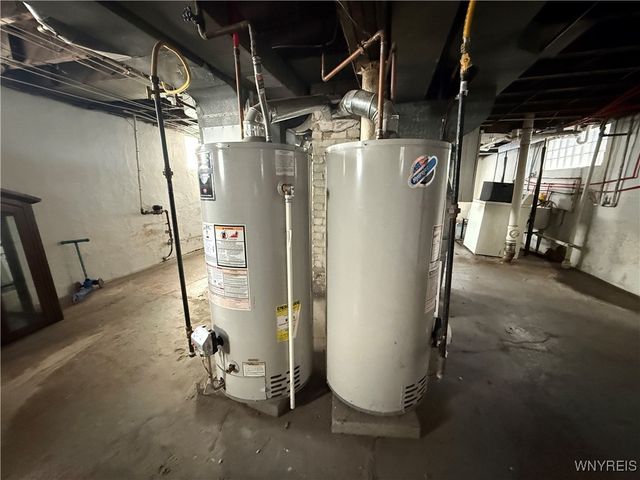 1282 Walden Avenue, Cheektowaga, NY 14211