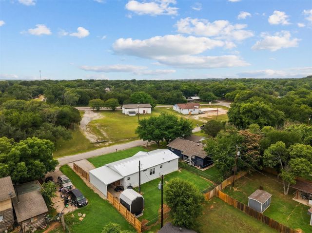 3909 Valley Ridge Drive, Granbury, TX 76048