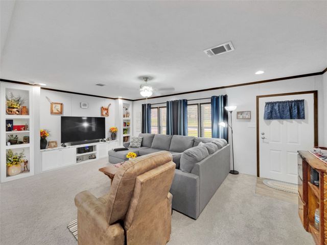 3909 Valley Ridge Drive, Granbury, TX 76048
