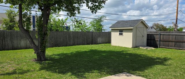 6310 Brookbriar Court, Arlington, TX 76018