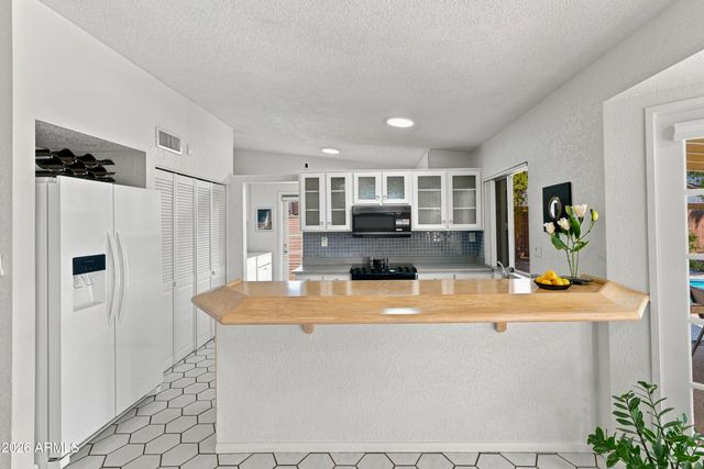 3024 W DESERT COVE Avenue, Phoenix, AZ 85029